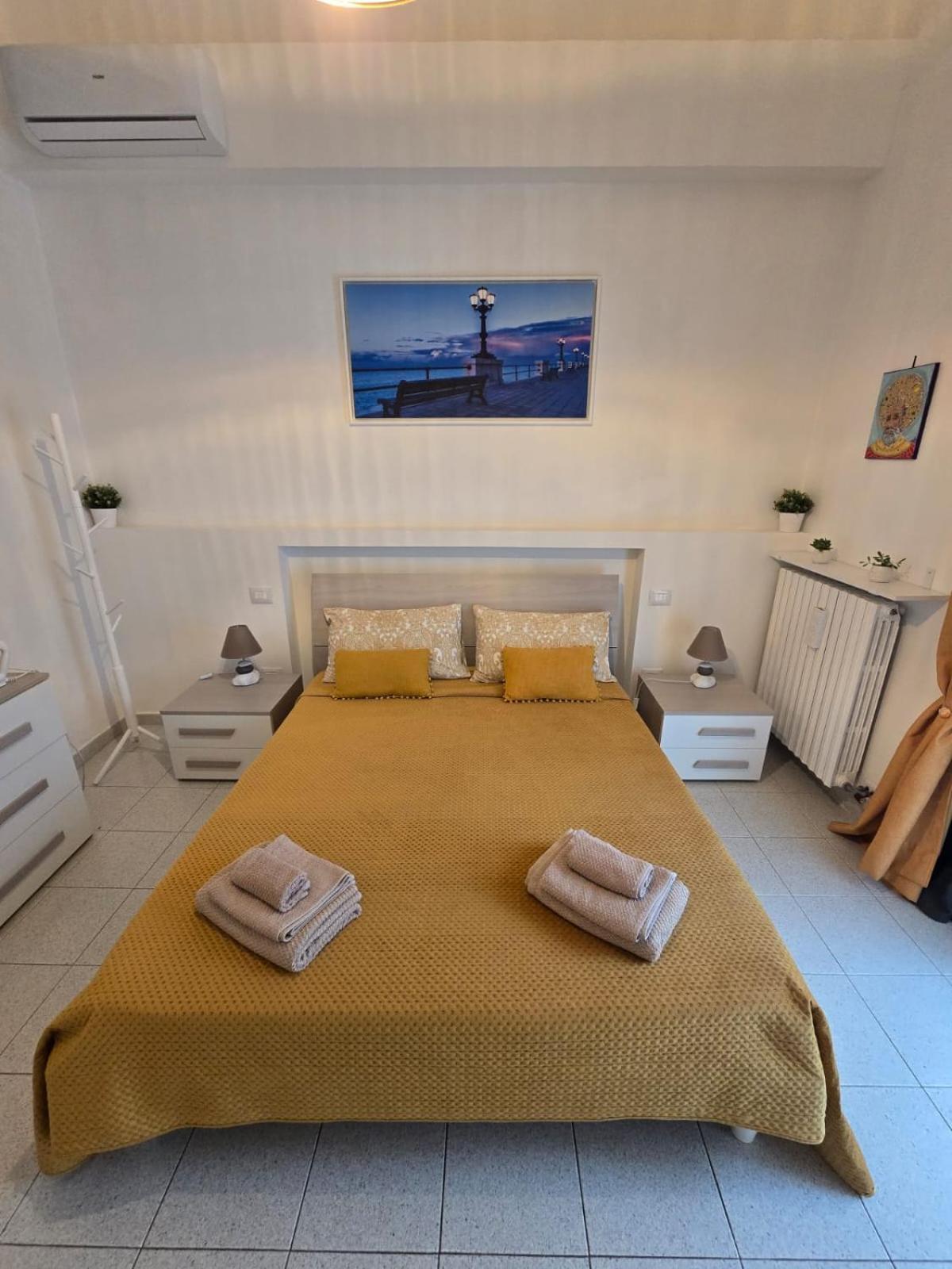 Antonella Home B&B Bari Exterior foto